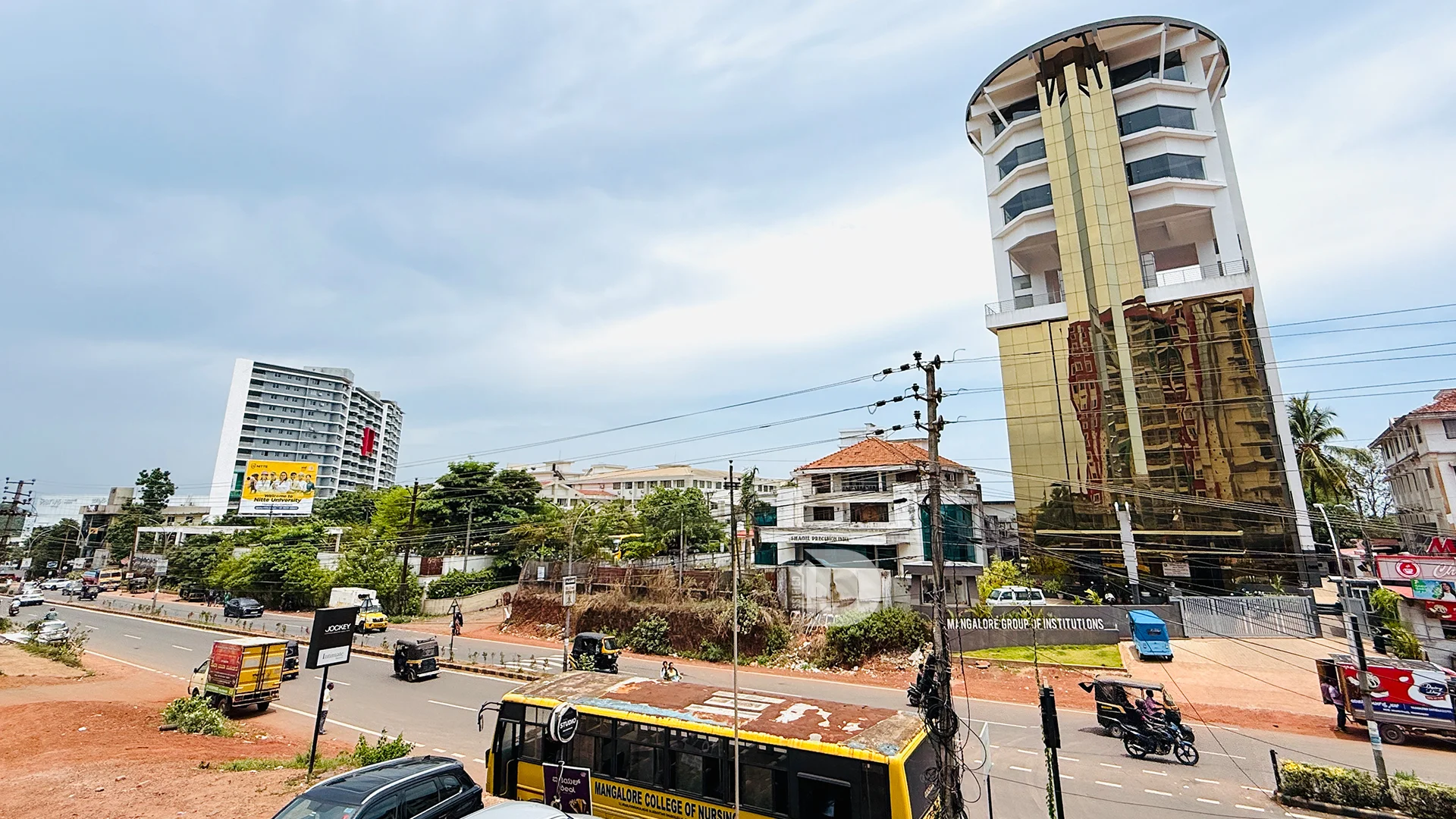 Common Safety Tips for Newcomers to Deralakatte