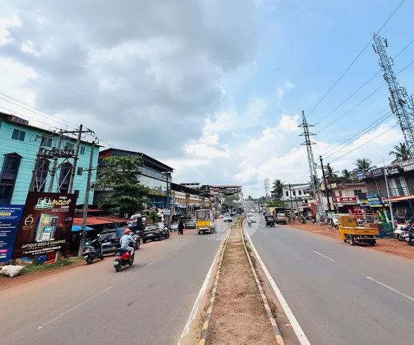 What Makes Deralakatte Appealing for Families?