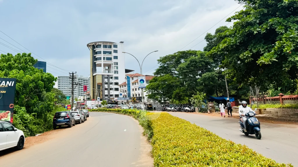 4 BHK Home for Sale in Deralakatte