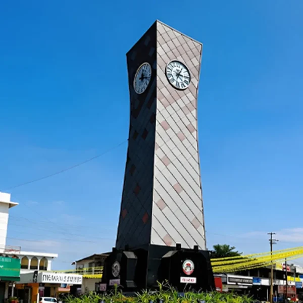 Deralakatte Clock Tower: Opening, Sponsorship, and the Traffic Debate